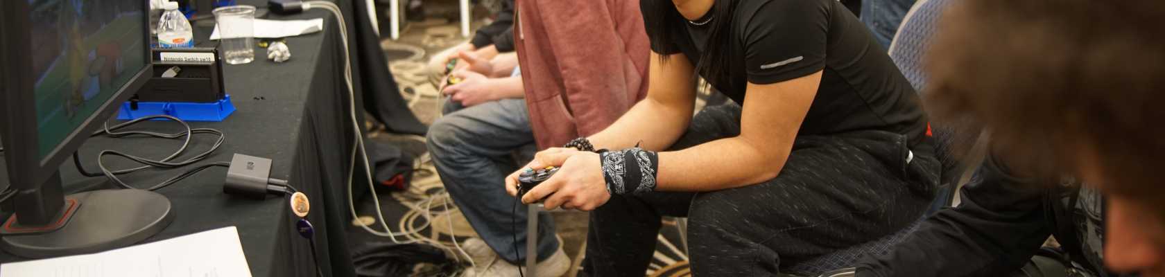 Image of teens playing esports in recreation facility